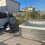 Gusto 4 Mit Pool Und Beheiztem Whirlpool * Vodnjan