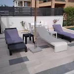 Gusto 4 Mit Pool Und Beheiztem Whirlpool * Vodnjan