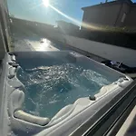 Gusto 4 Mit Pool Und Beheiztem Whirlpool *