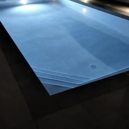 Gusto 4 Mit Pool Und Beheiztem Whirlpool * Vodnjan