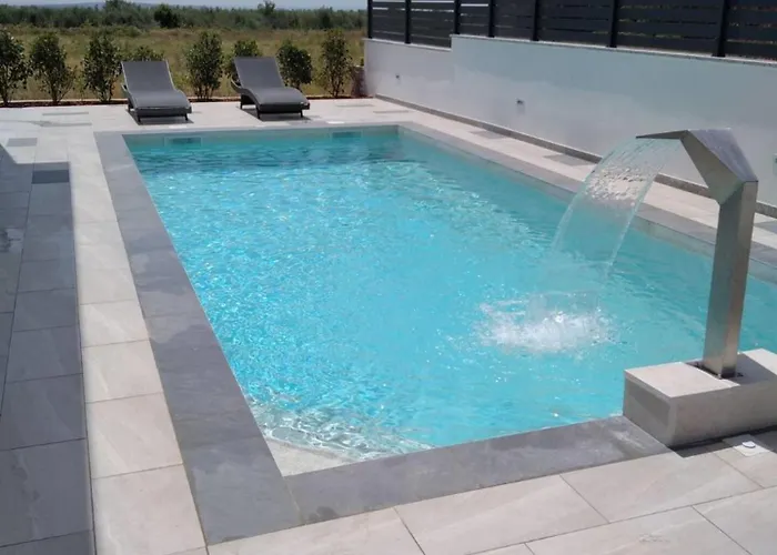 Feriehus Gusto 4 Mit Pool Und Beheiztem Whirlpool *